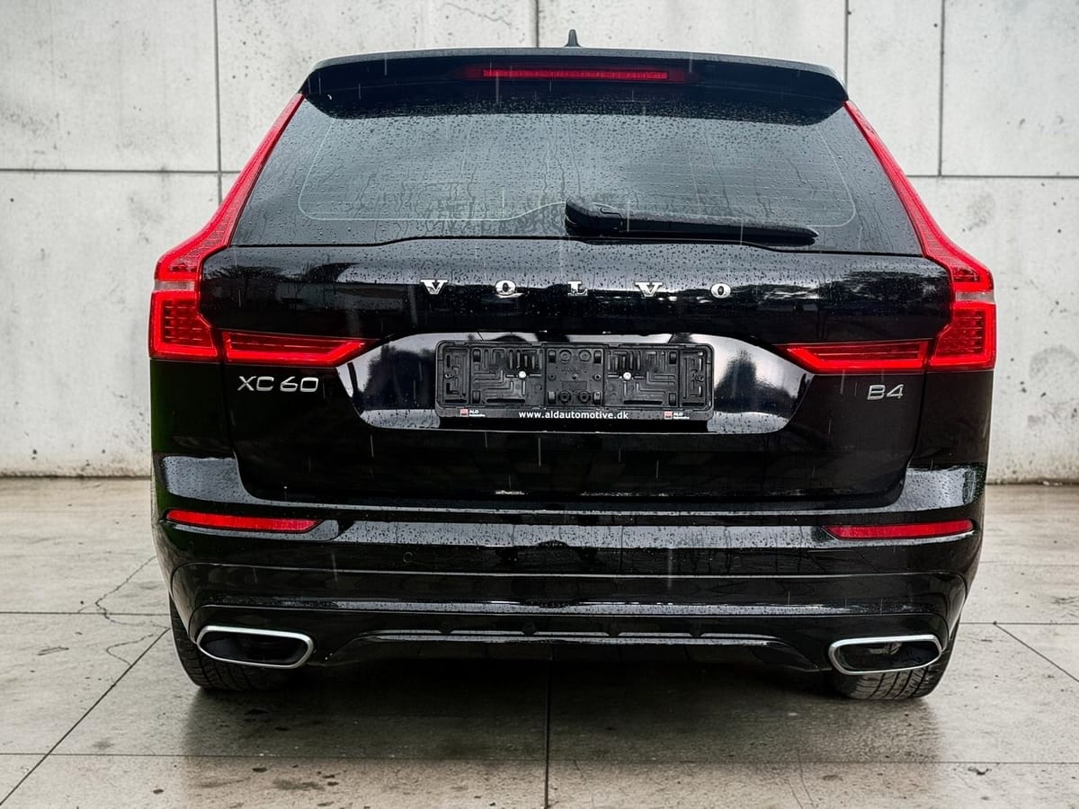 Volvo XC 60 XC60 R Design 2WD LED 1ERH ACC foto 7