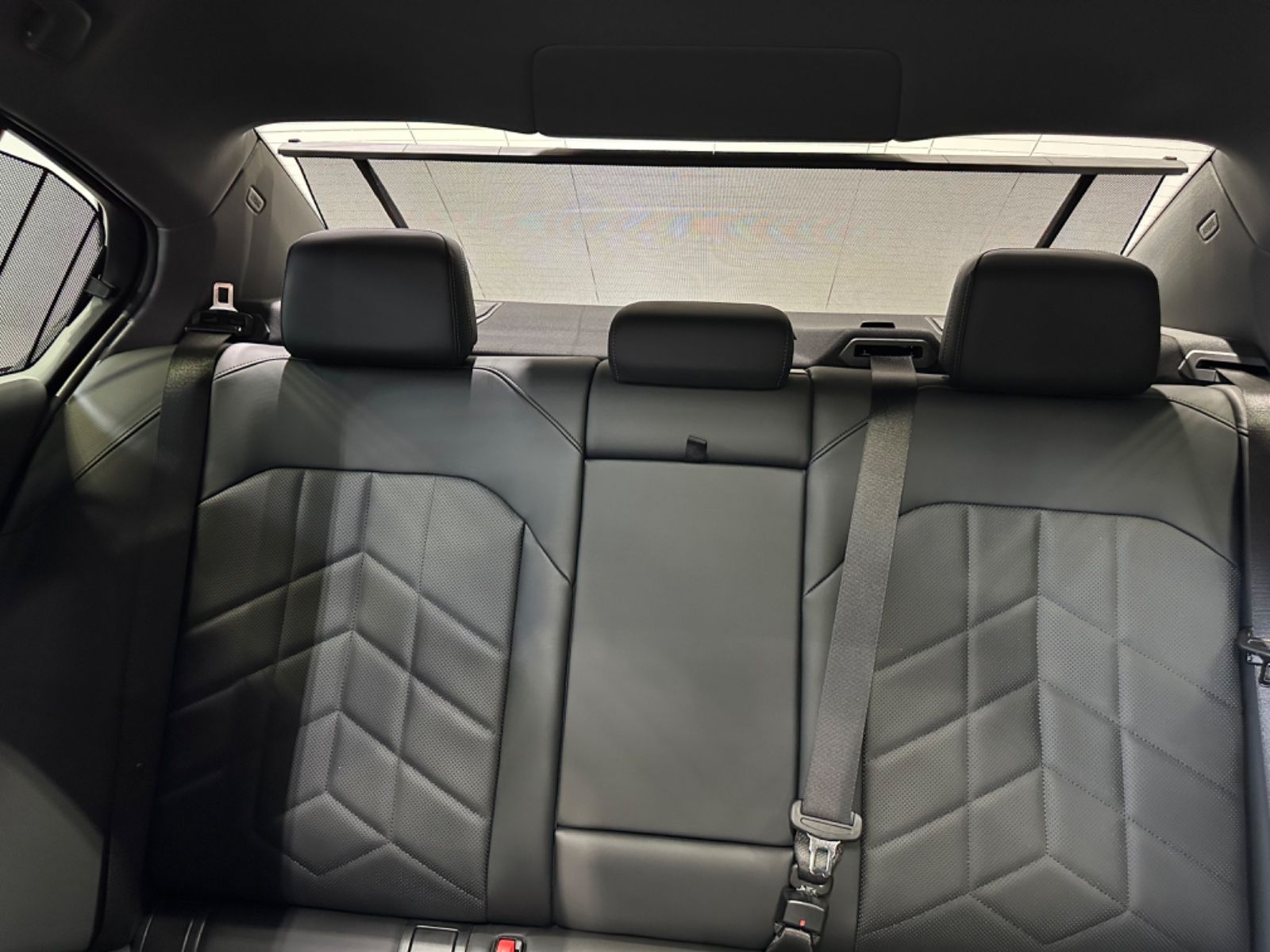 BMW 520 d xDrive Lim.  Standh., Panorama-Schiebedach foto 21