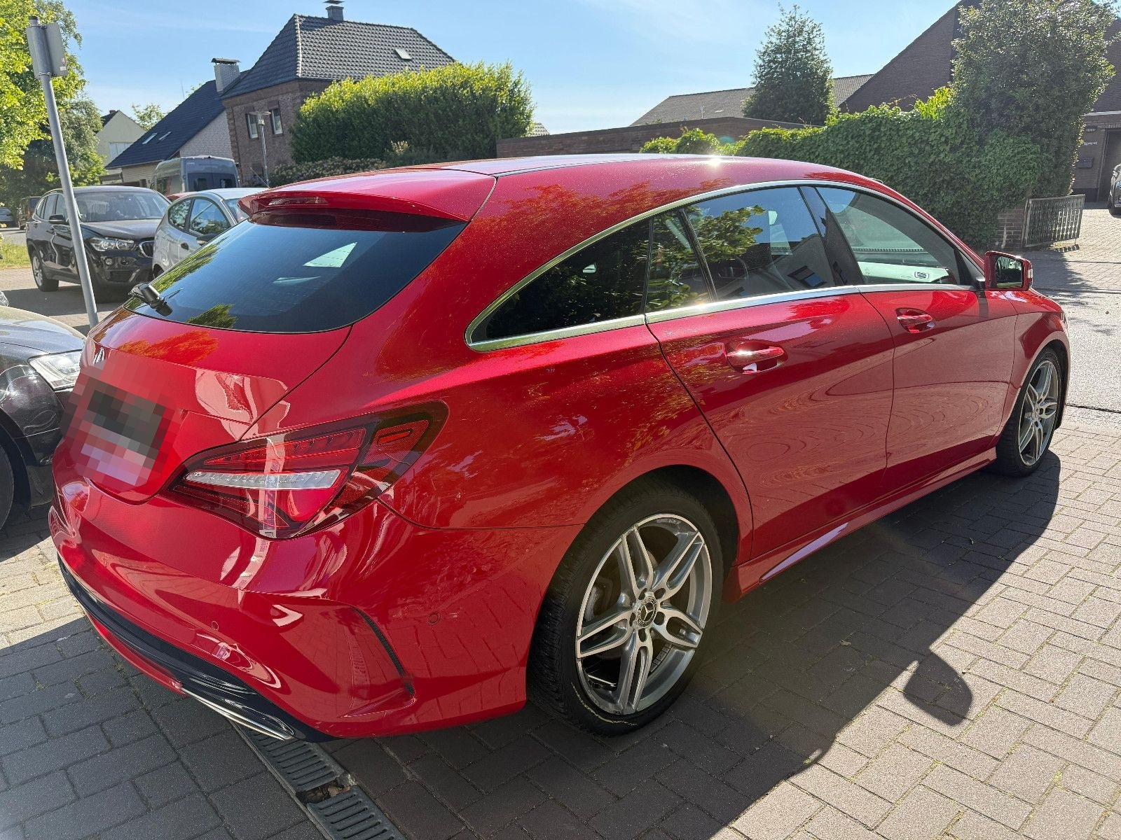 Mercedes-Benz CLA 180 Shooting Brake AMG Line NAVI/LED/TEMP. foto 4