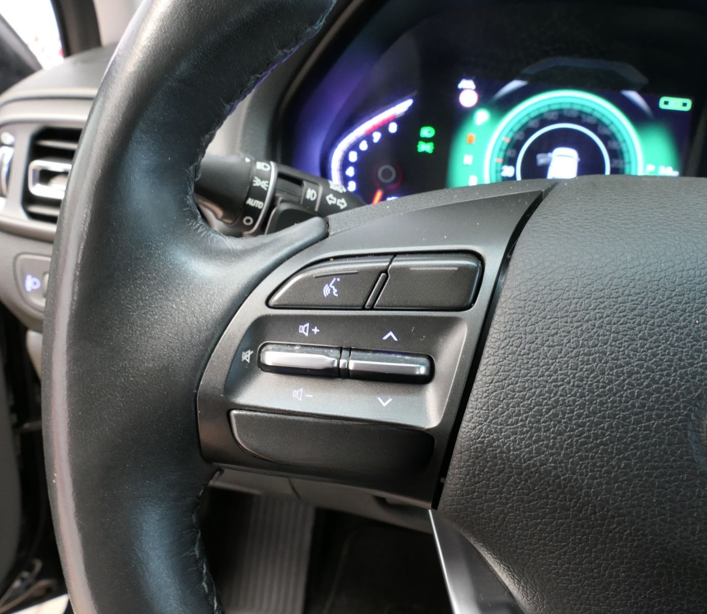 Hyundai i30 Edition 30+ Mild-Hybrid*AUT*NAV*KAM*LED*SHZ* foto 20