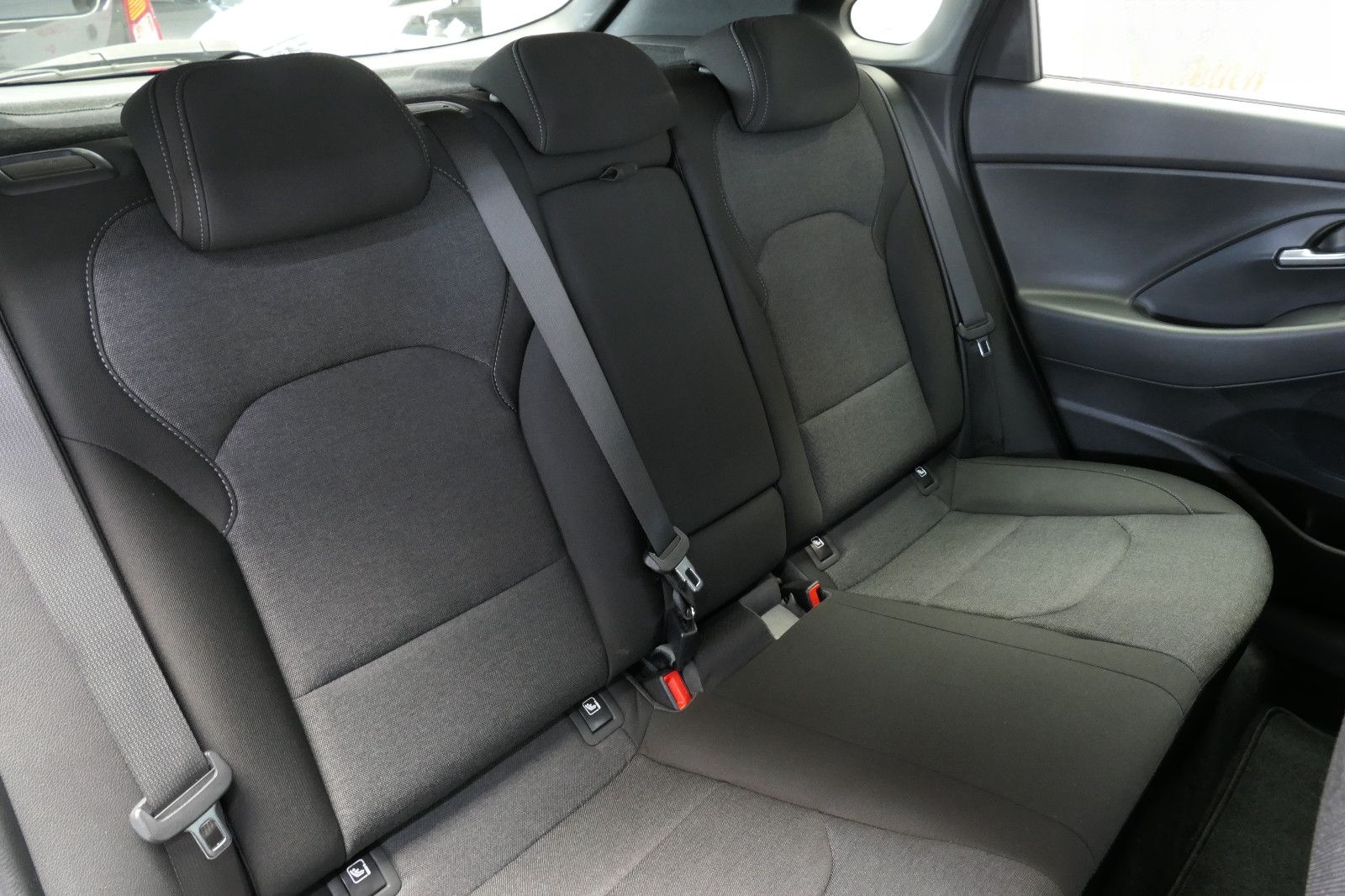 Hyundai i30 Edition 30+ Mild-Hybrid*AUT*NAV*KAM*LED*SHZ* foto 10