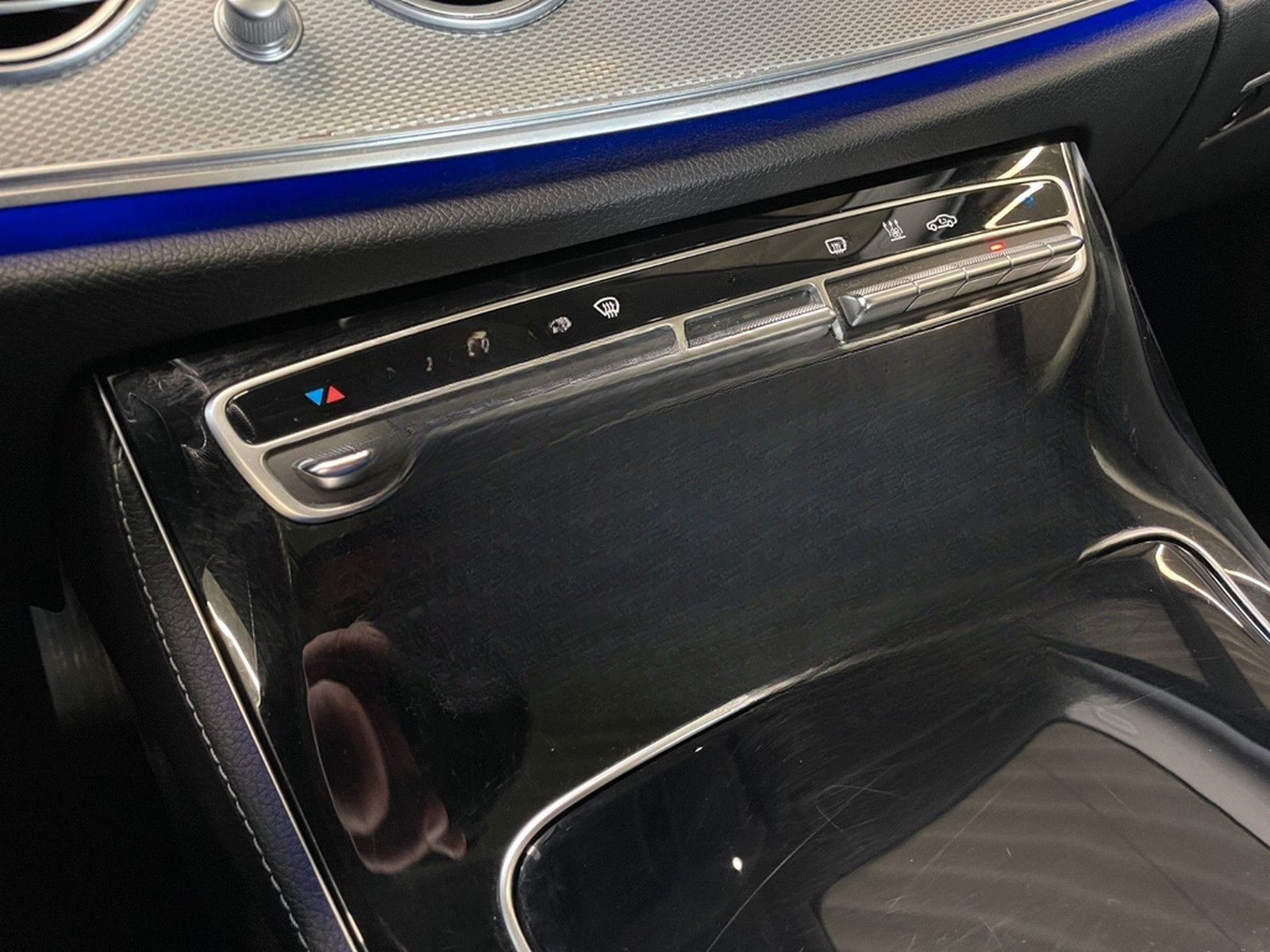 Mercedes-Benz E 400 4Matic Lim. ACC SD LED HUD STHZ NP:81.000€ foto 24