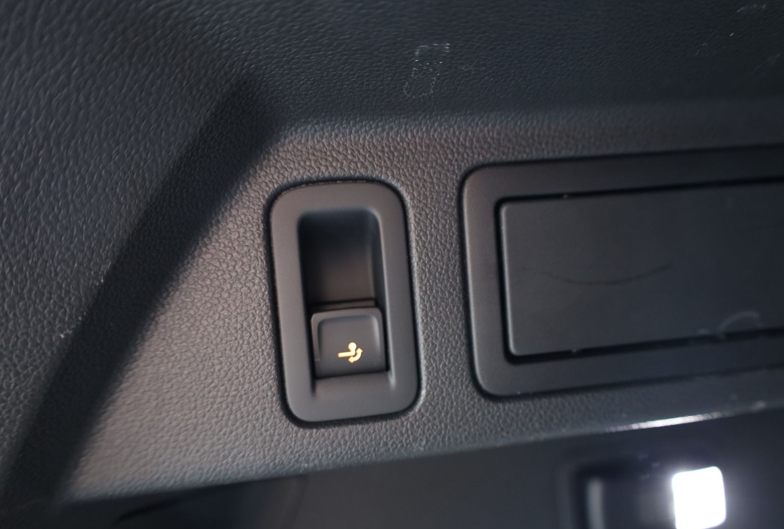 Volkswagen Tiguan R-Line*AHK*Virtual*Pano*ACC*MatrixLED*20" foto 13