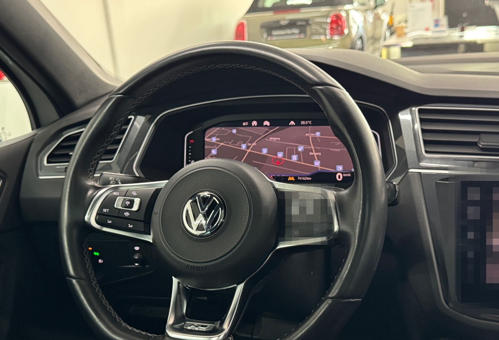 Volkswagen Tiguan 2.0 TDI R-LINE 4x4 PANO/AHK/LED/DYNAUDIO! foto 11