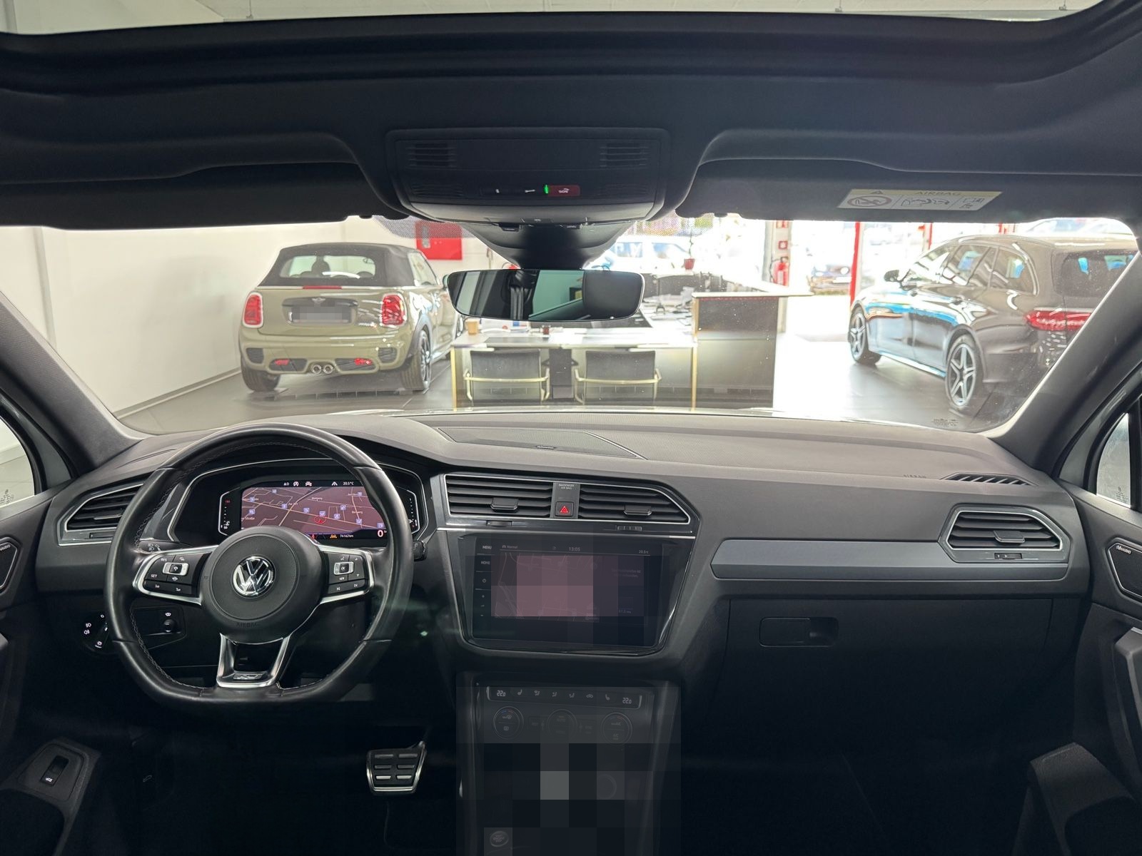 Volkswagen Tiguan 2.0 TDI R-LINE 4x4 PANO/AHK/LED/DYNAUDIO! foto 10