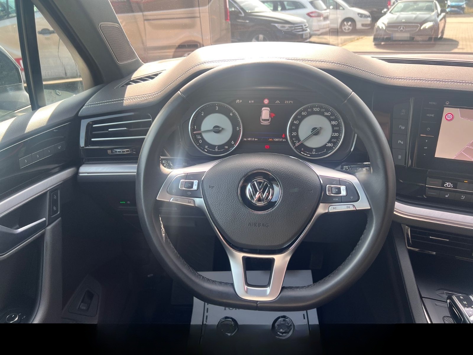 Volkswagen Touareg 3.0 TDI 4Motion R-Line AHK Leder Standh foto 12