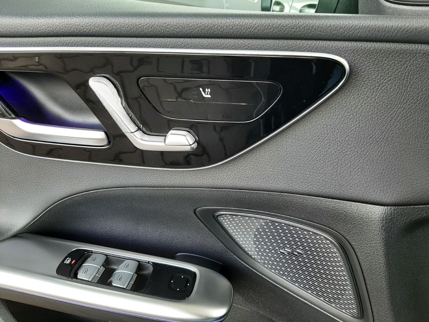 Mercedes-Benz C 300 T de Pano Memory eh. UPE 78.784,- foto 8