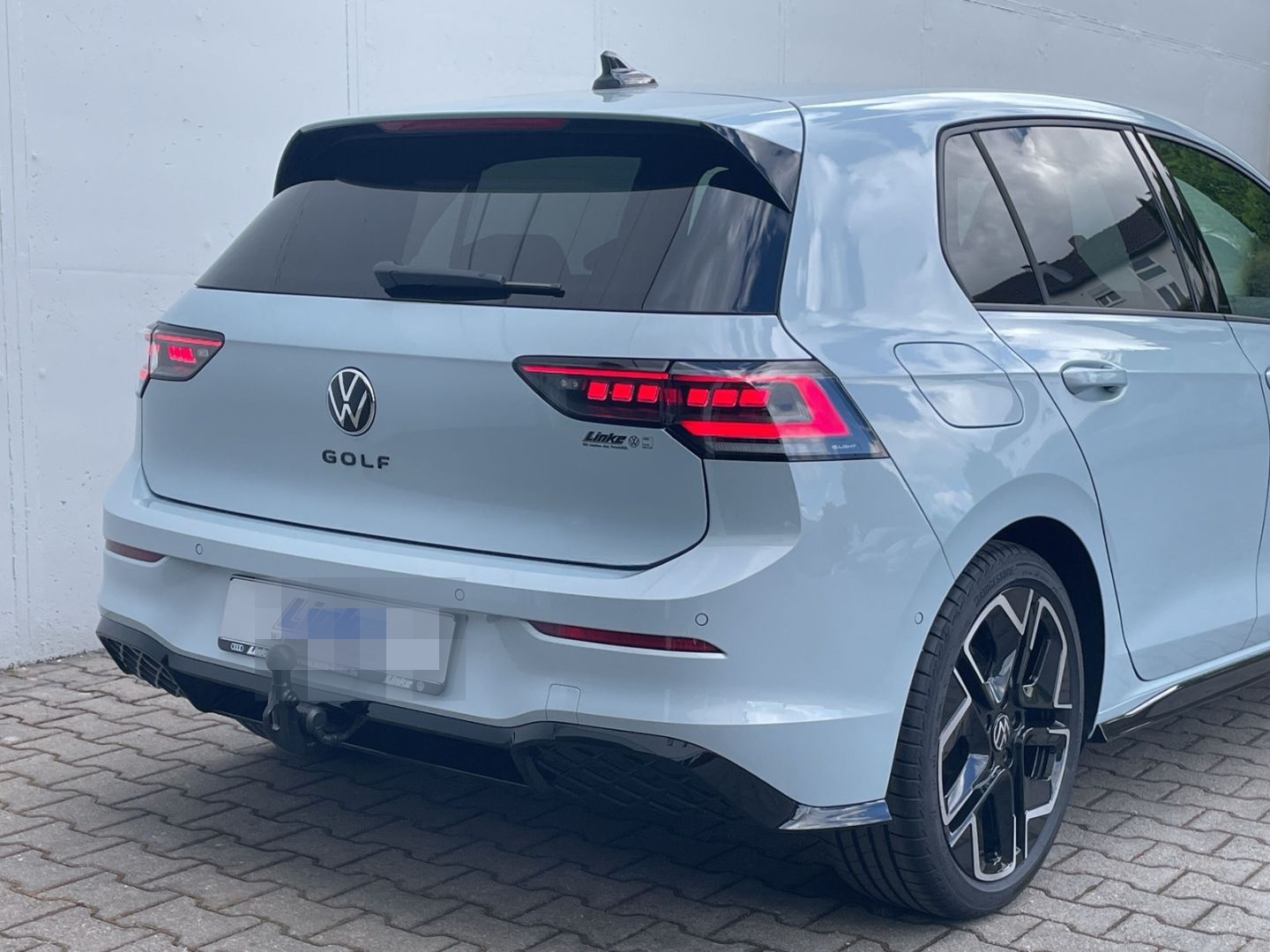 Volkswagen Golf VIII 1.5 eTSI DSG R-Line AHK/360°Kamera/HUD foto 9