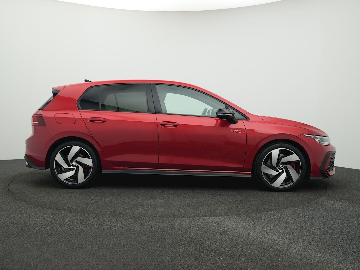 Volkswagen Golf GTI 8 2.0 TSI DSG BLACK STYLE KAMERA LED+ N foto 8