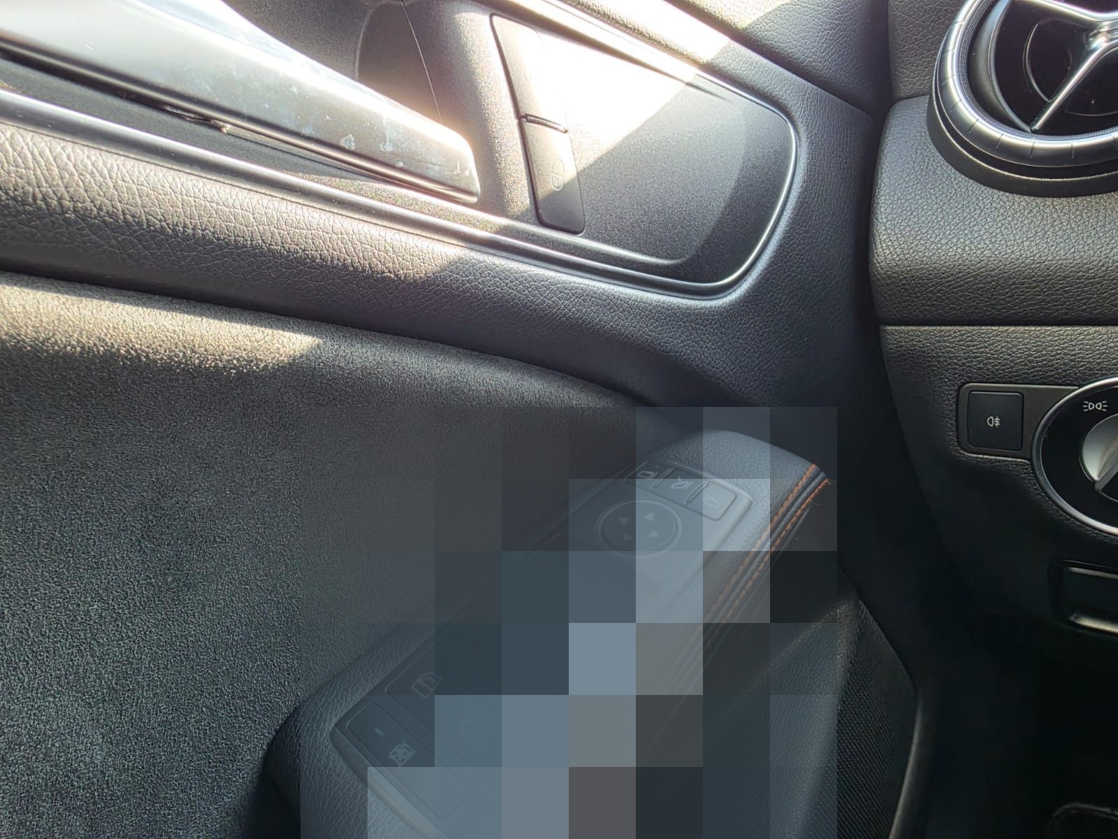 Mercedes-Benz CLA 200 Shooting Brake ORANGE ART EDITION/AMG foto 17