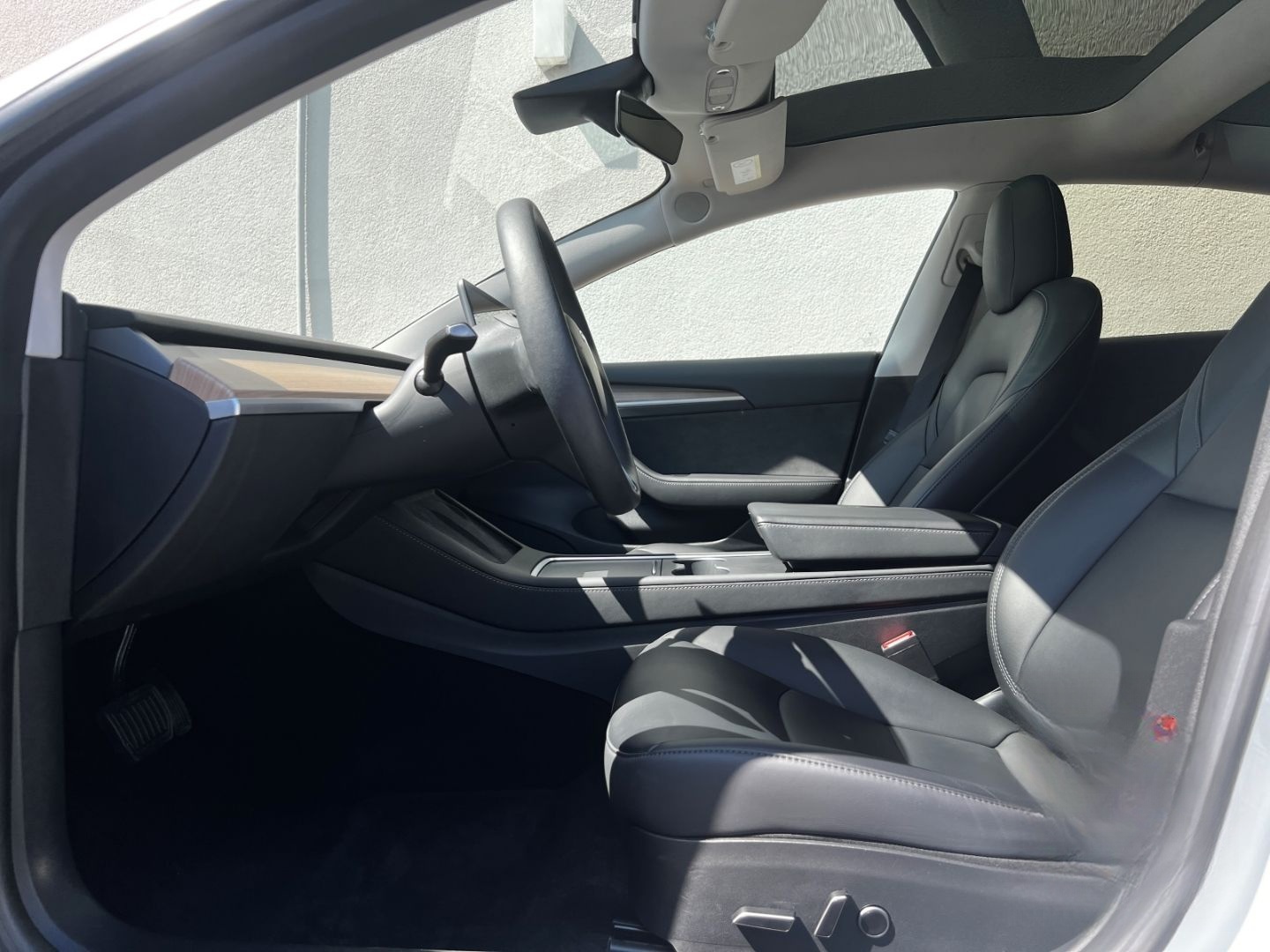 Tesla Model 3 MJ2023 Standard Range + Enhanced Autopil foto 9