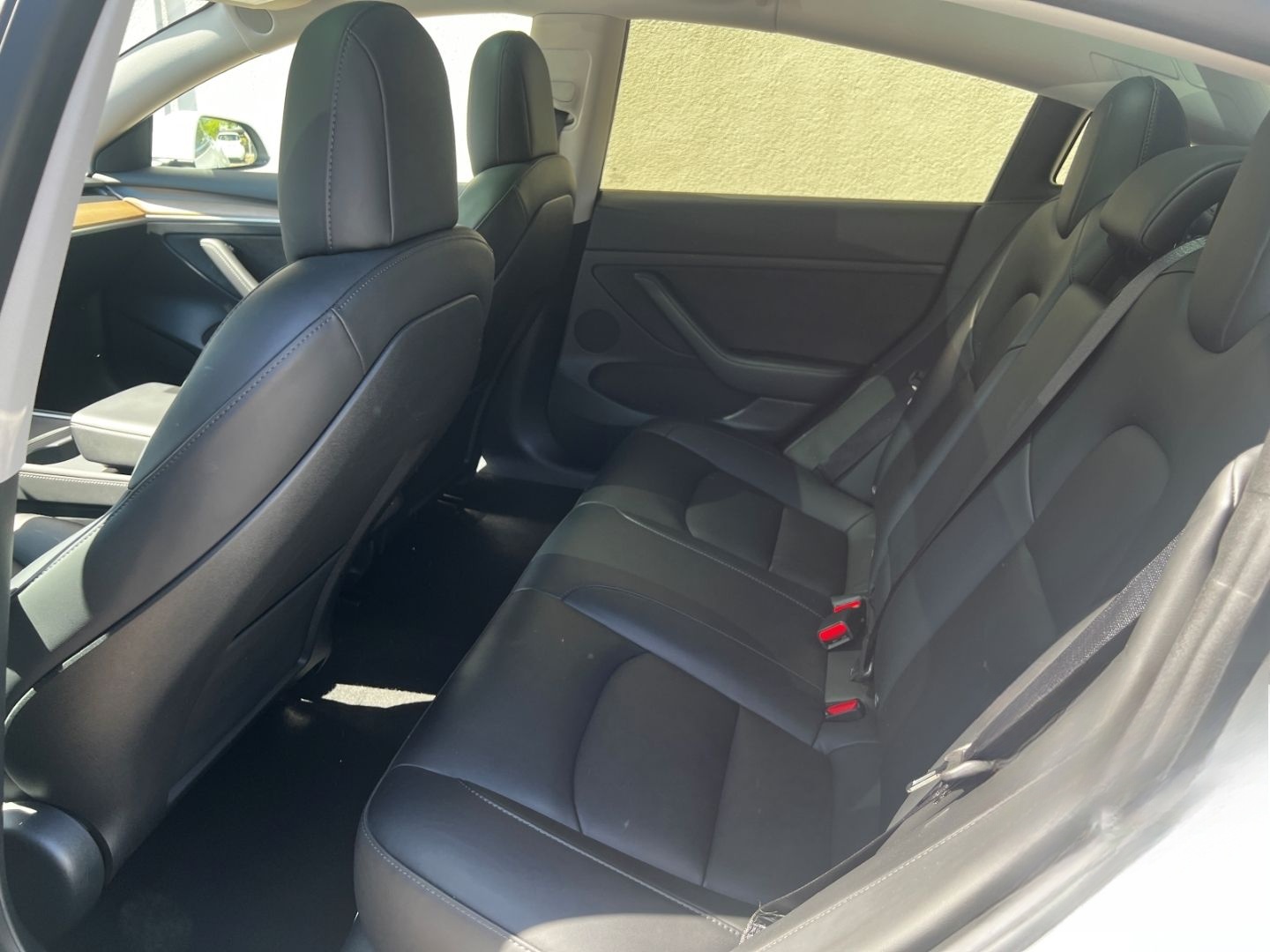Tesla Model 3 MJ2023 Standard Range + Enhanced Autopil foto 10