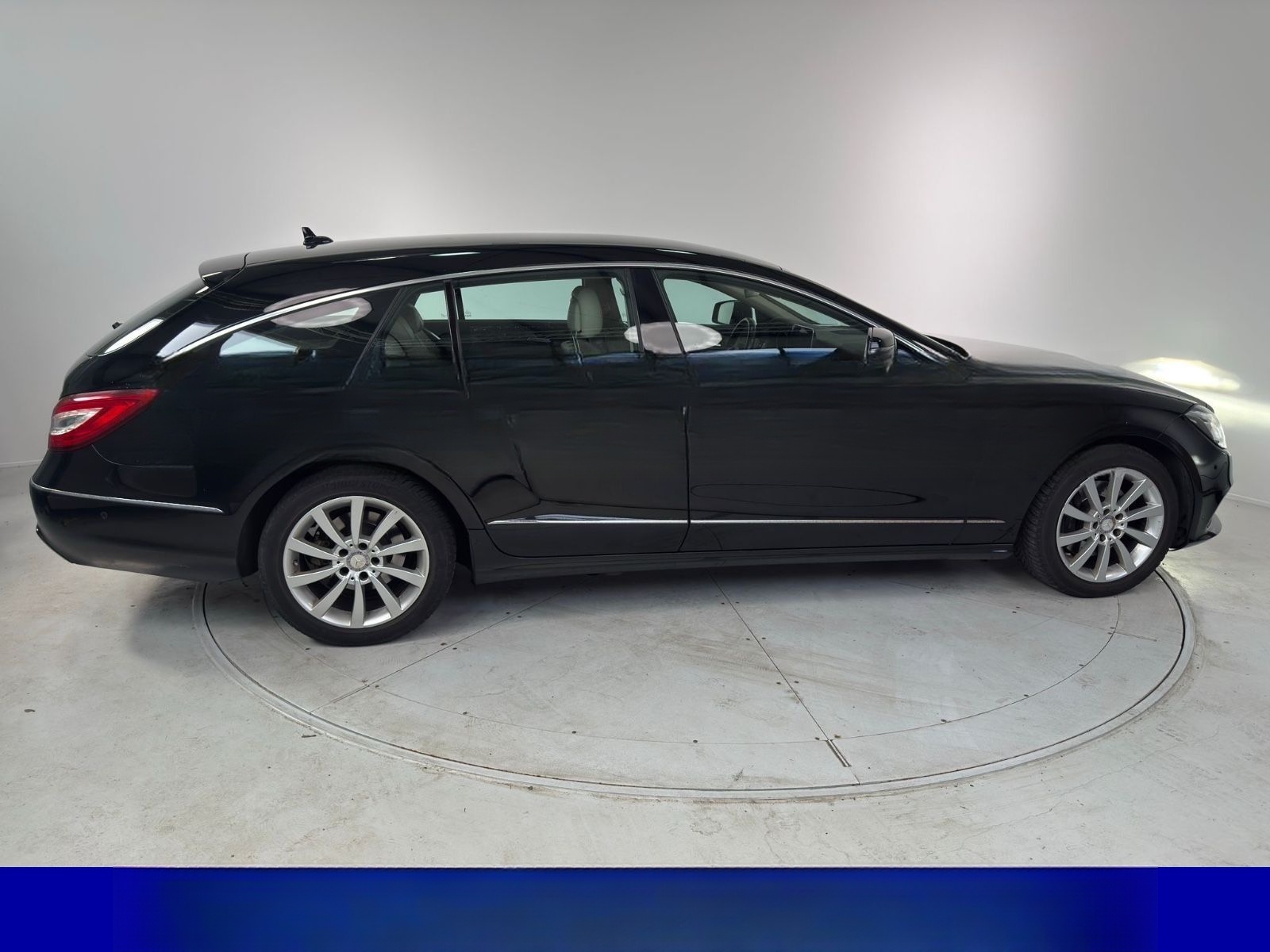 Mercedes-Benz CLS 250 d Shooting Brake Multi-beam Vollleder foto 4