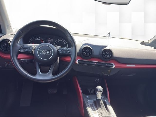 Audi Q2 Sport 2.0l TFSI quattro S-LINE+NAV+GRA+PDC foto 12