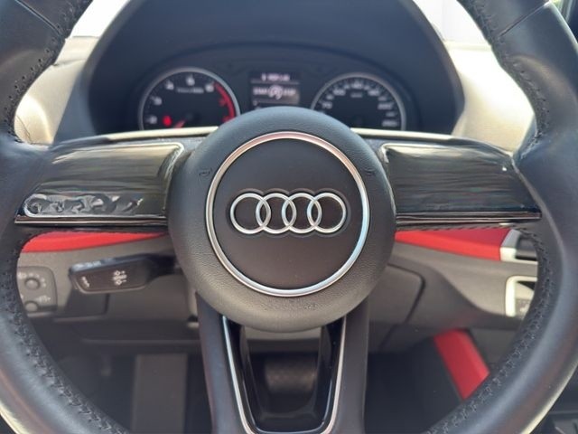 Audi Q2 Sport 2.0l TFSI quattro S-LINE+NAV+GRA+PDC foto 22