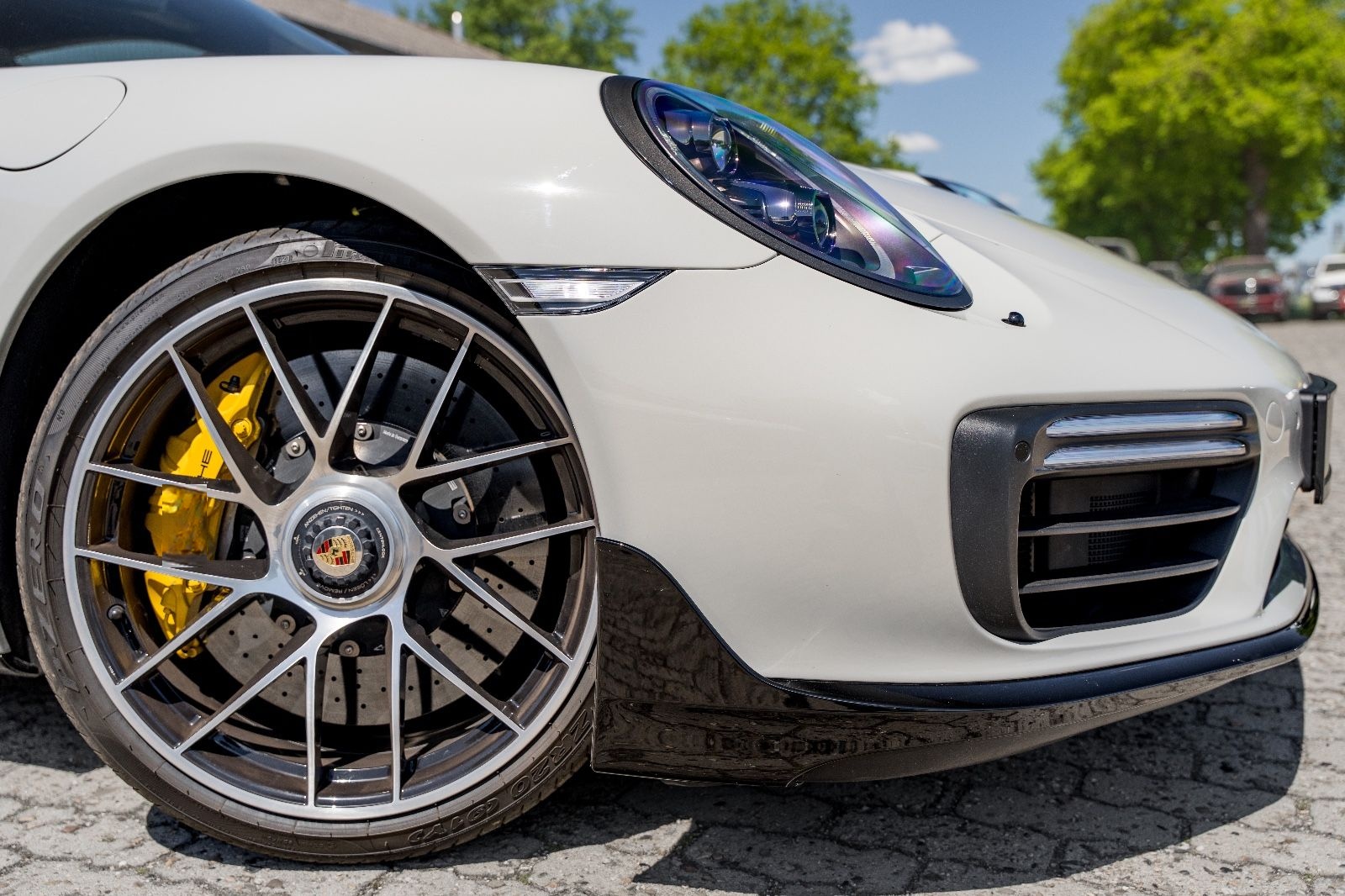 Porsche 911 Turbo S 991.2/PDK/Keramik/ACC/Pano/Burmester foto 14
