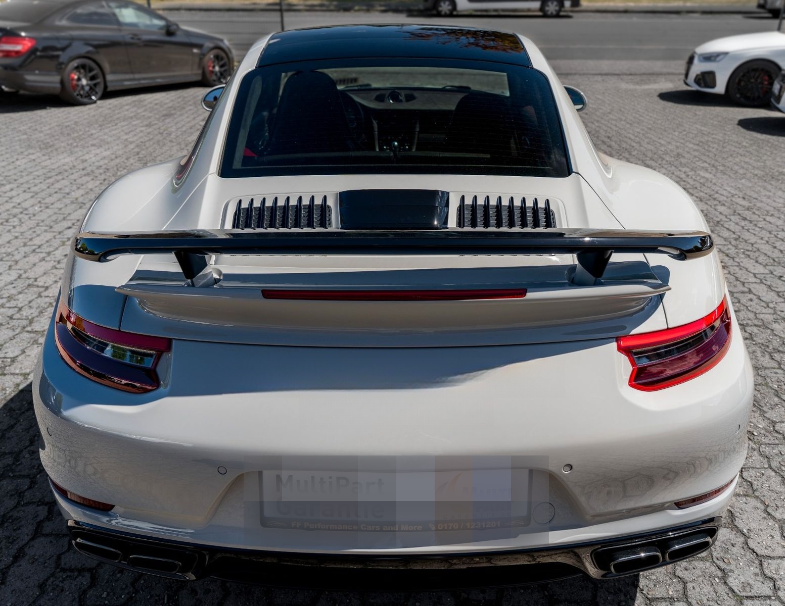 Porsche 911 Turbo S 991.2/PDK/Keramik/ACC/Pano/Burmester foto 10