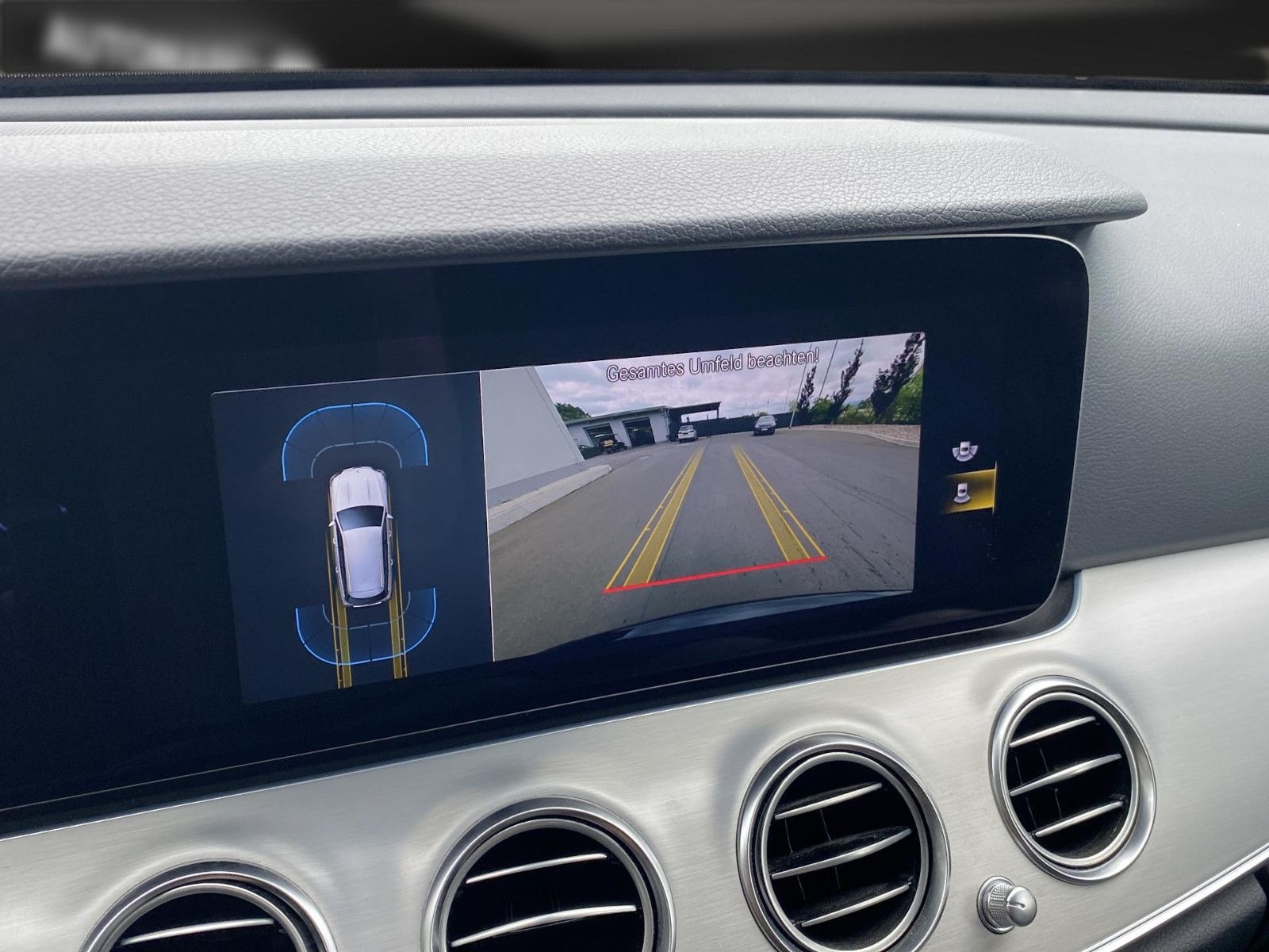 Mercedes-Benz E 300 de ALLRAD AMG Night*Distro*HUD*Memory*LED foto 19