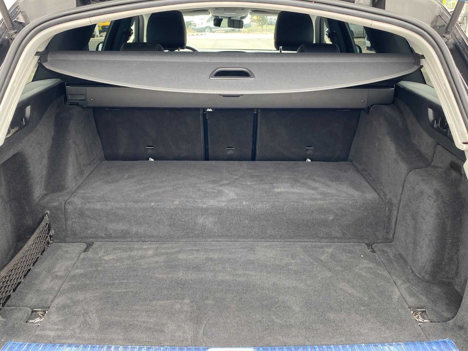 Mercedes-Benz E 300 de ALLRAD AMG Night*Distro*HUD*Memory*LED foto 23