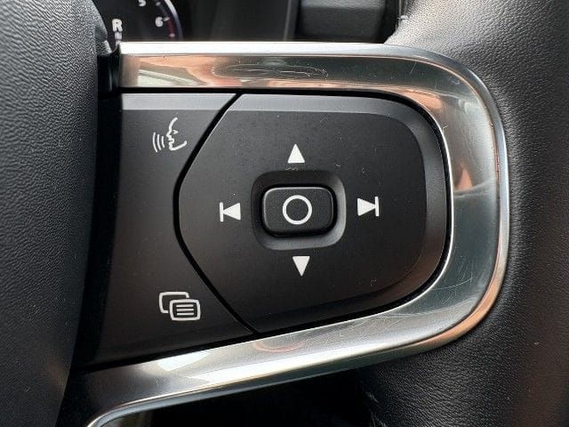 Volvo XC40 2WD Momentum Pro Navi R.Cam SHZ LED foto 22