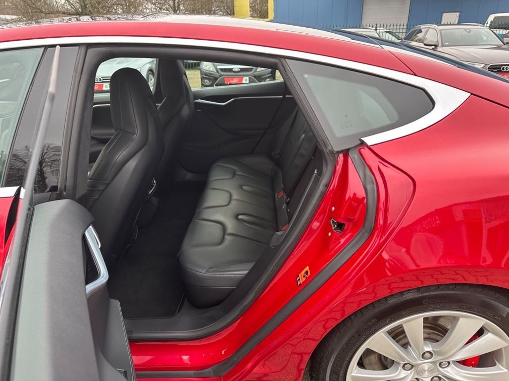 Tesla Model S P85D Performance Autopilot Pano Luft foto 11