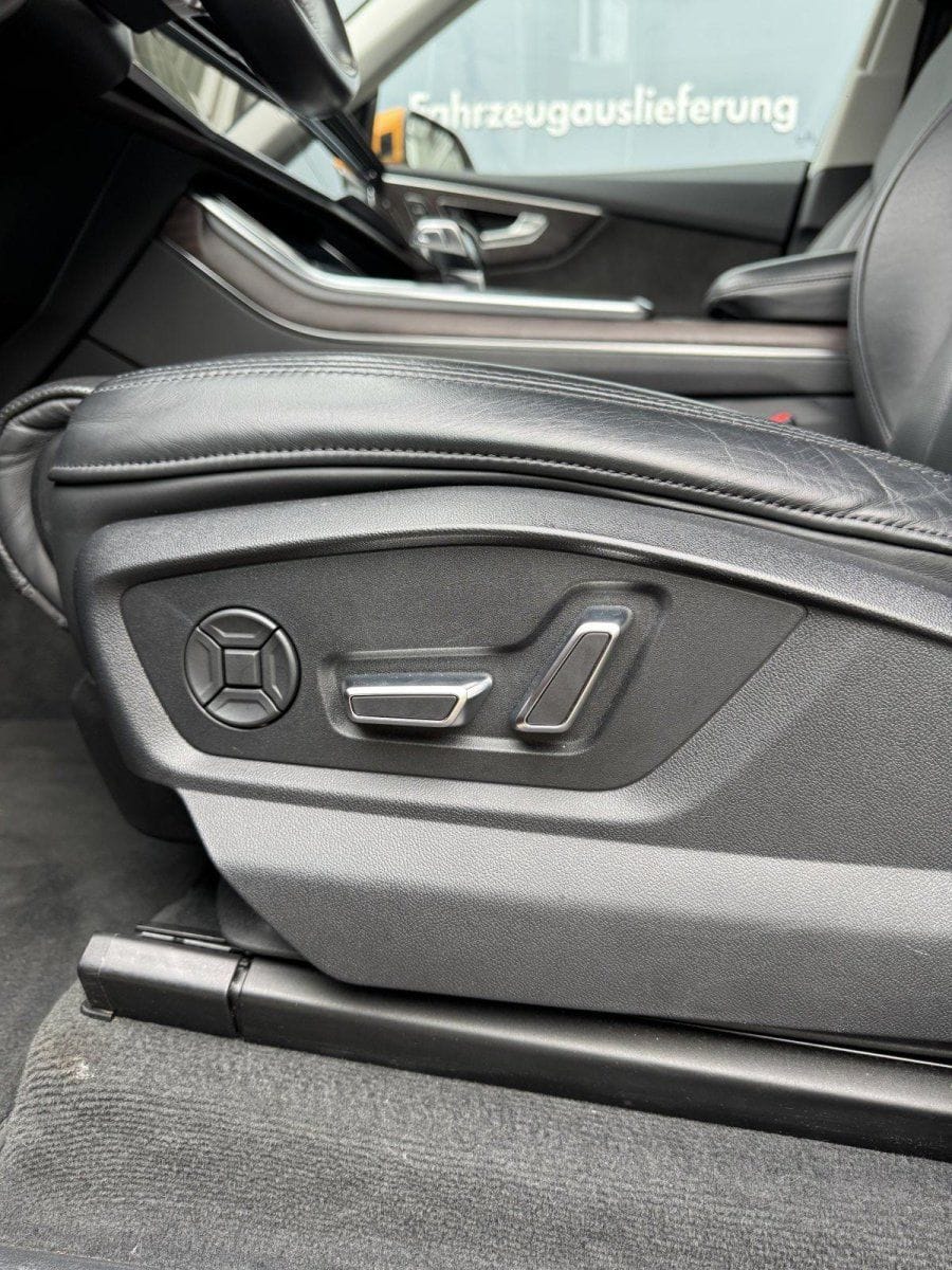 Audi Q8 50 3.0 TDI quattro Leder Navi LED Kamera Memo foto 19