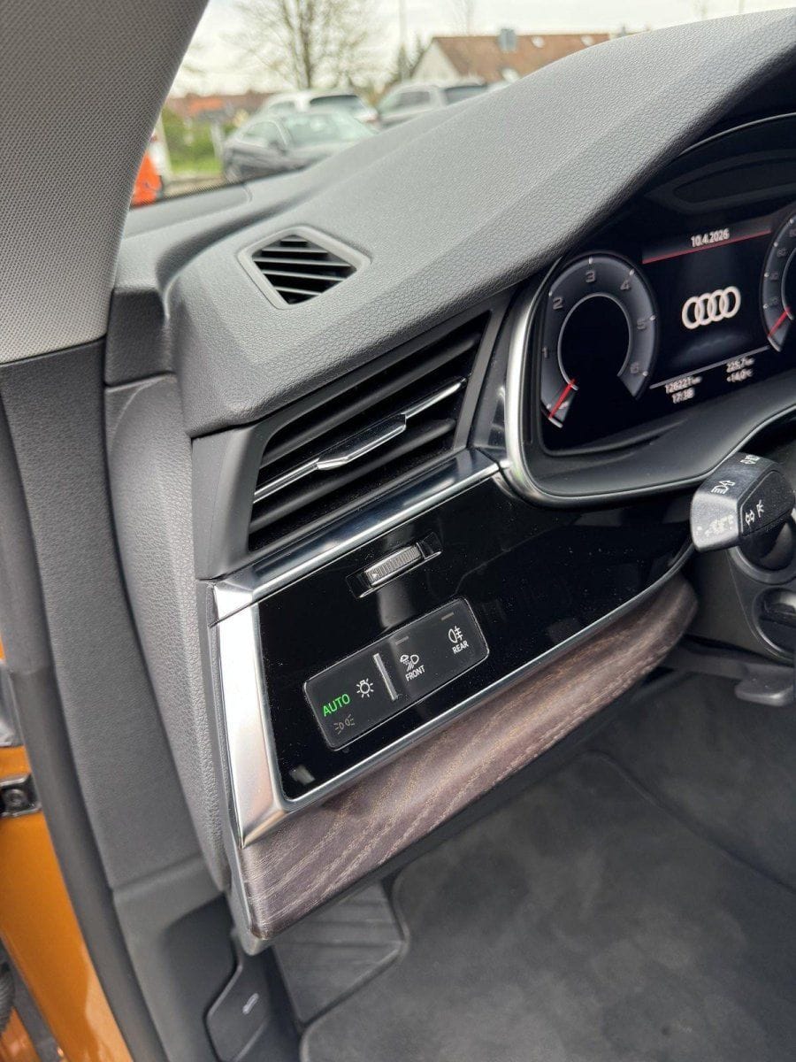 Audi Q8 50 3.0 TDI quattro Leder Navi LED Kamera Memo foto 20