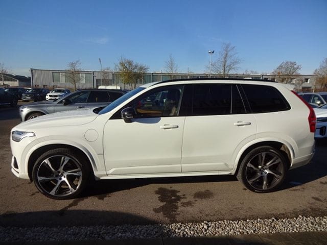 Volvo XC90 T8 R Design Plug-In 7Sitz Luftfw HUD ACC 22 foto 4