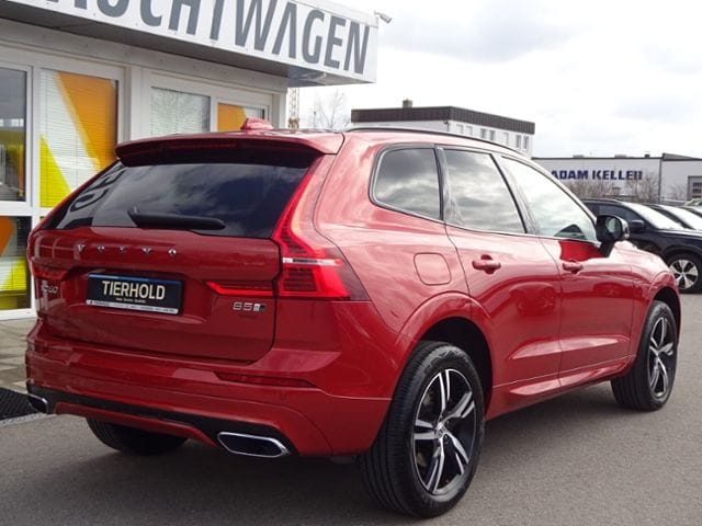 Volvo XC60 B5 R Design AWD Luftfw ACC HUD Standhz PANO foto 7