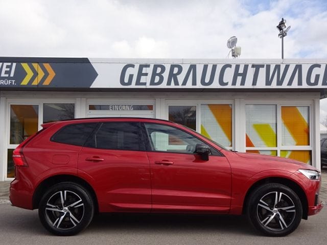Volvo XC60 B5 R Design AWD Luftfw ACC HUD Standhz PANO foto 8