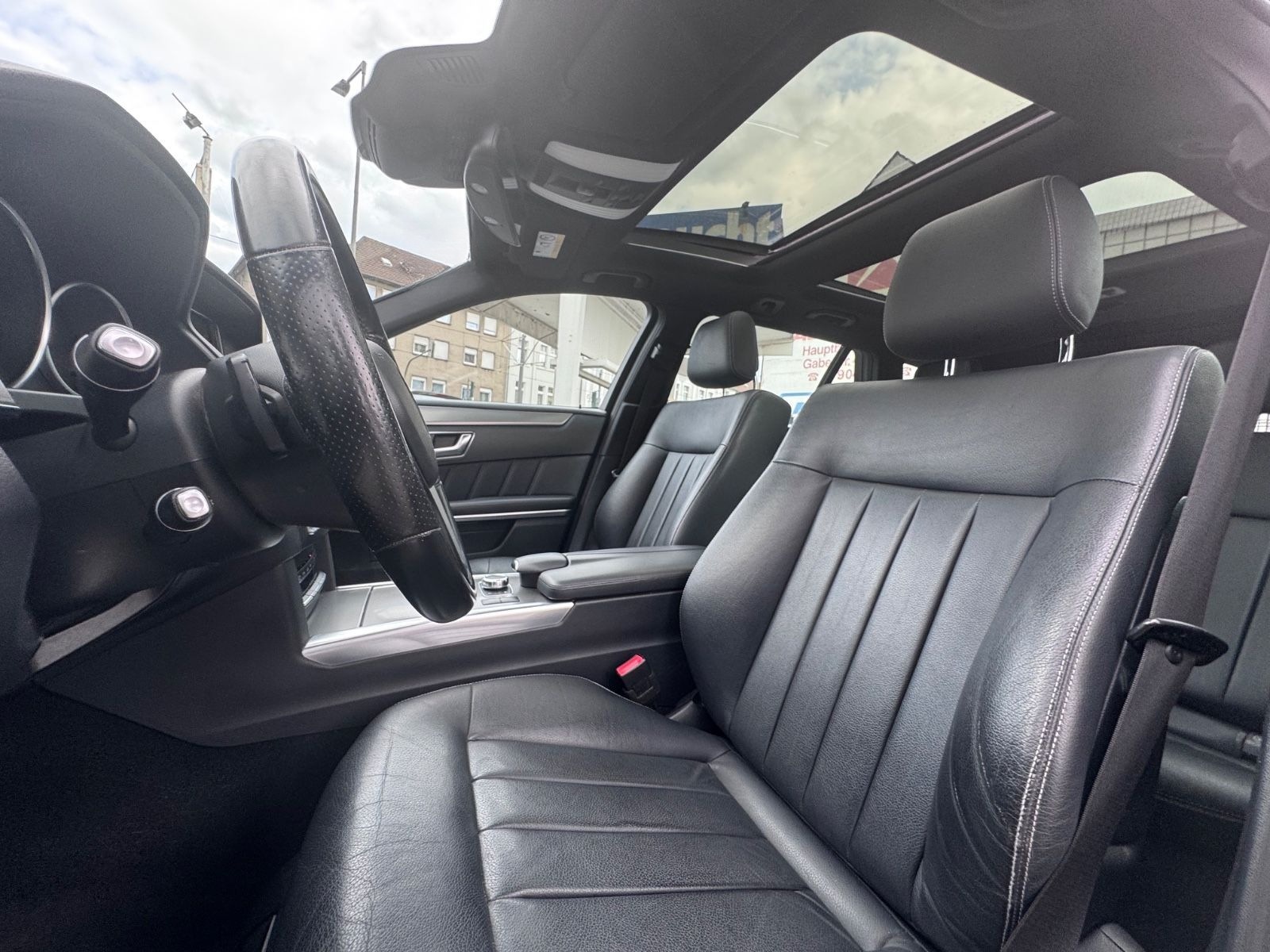 Mercedes-Benz E 220 BlueTec 4Matic AMG-LINE,LEDER,VOLL,EURO6 foto 7