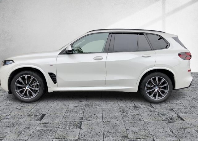 BMW X5 40i M-Sport 20'' AHK ICONIC Pano H/K HUD Memo foto 3