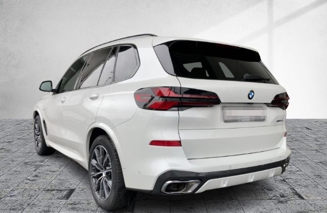 BMW X5 40i M-Sport 20'' AHK ICONIC Pano H/K HUD Memo foto 4