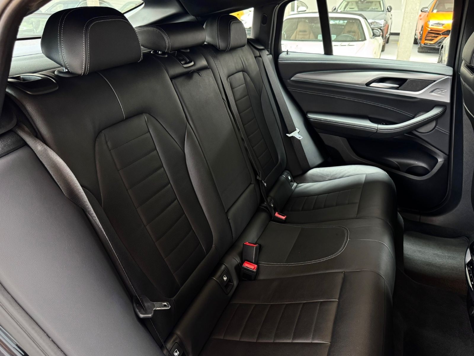 BMW X4 M  KeylesGo ACC Alarm HUD LED 20" H/K Carbon foto 13