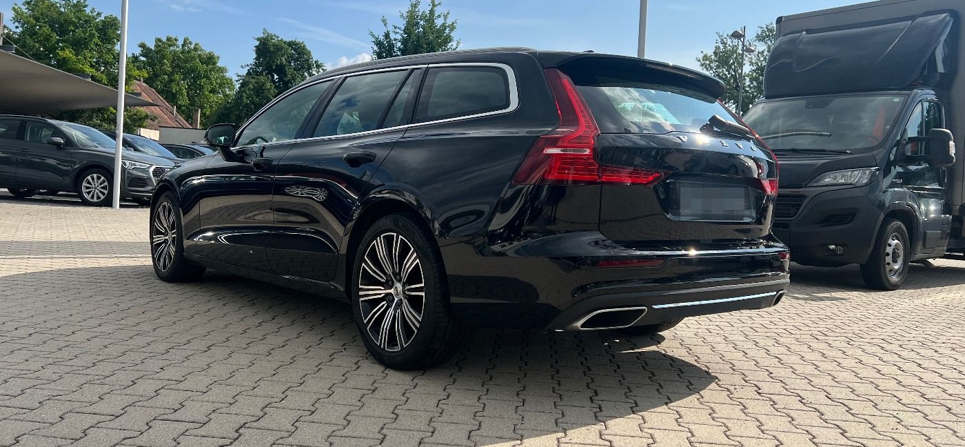 Volvo V60 Kombi D4 Inscription *LED Navi Leder AHK SHZ foto 2