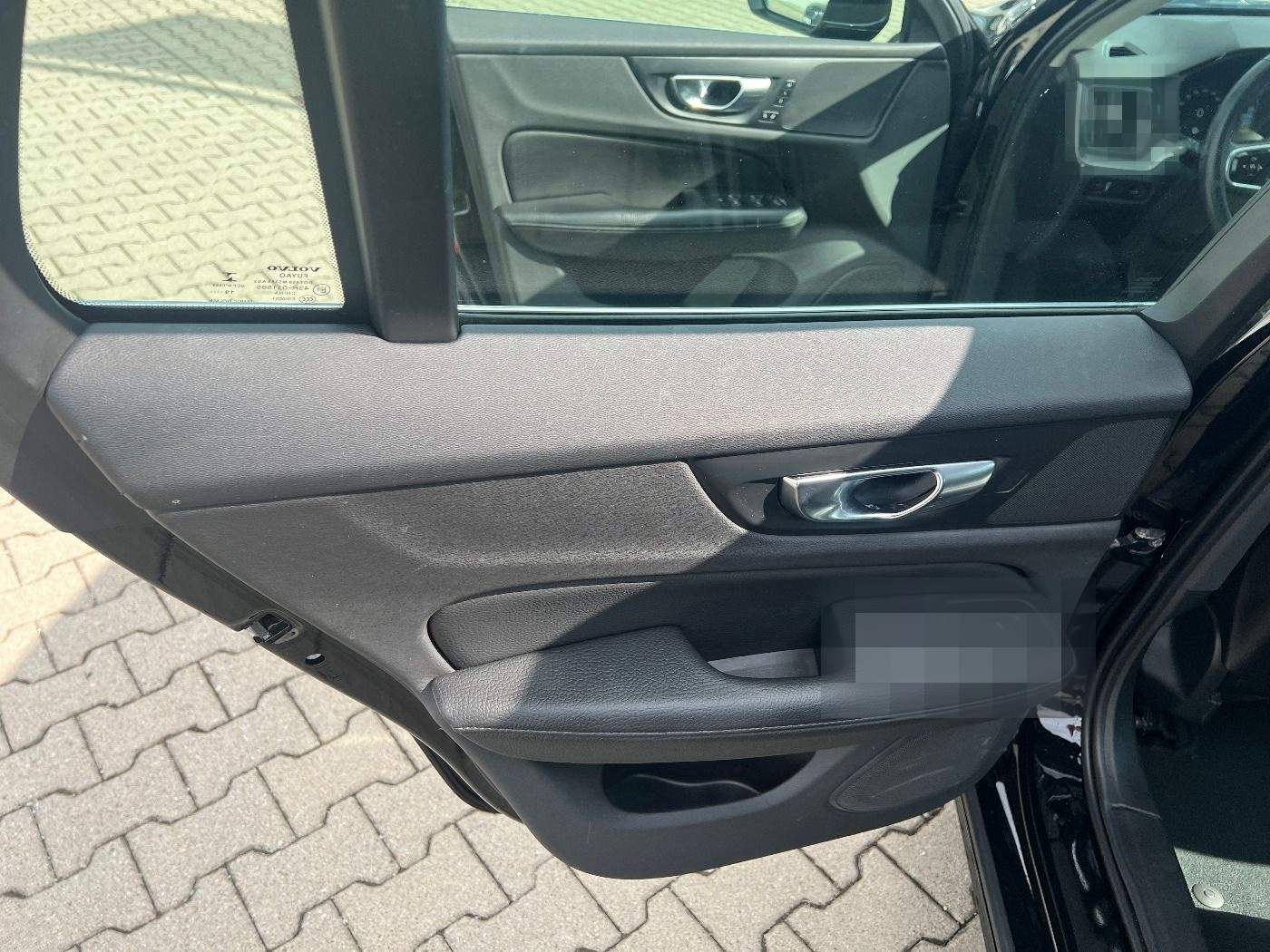 Volvo V60 Kombi D4 Inscription *LED Navi Leder AHK SHZ foto 12