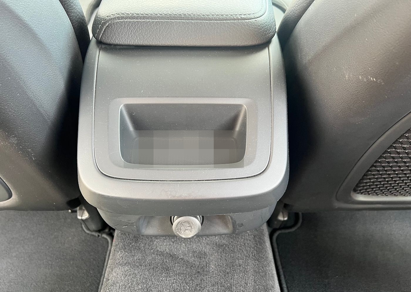 Volvo V60 Kombi D4 Inscription *LED Navi Leder AHK SHZ foto 18