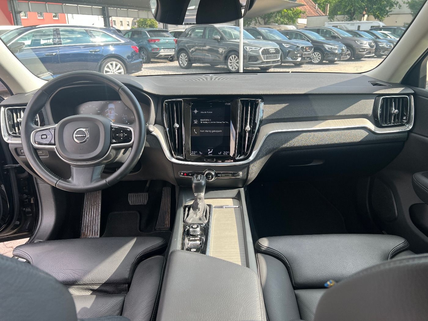 Volvo V60 Kombi D4 Inscription *LED Navi Leder AHK SHZ foto 19