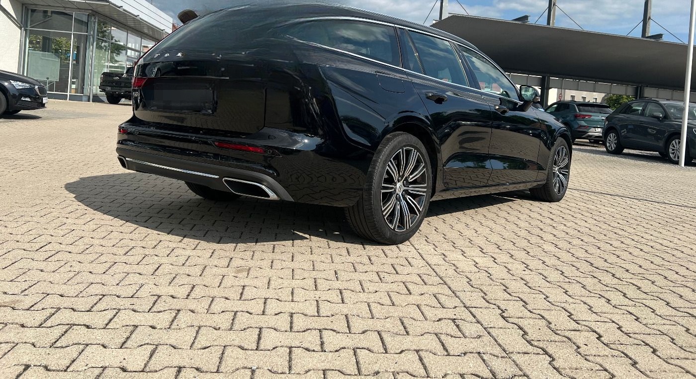 Volvo V60 Kombi D4 Inscription *LED Navi Leder AHK SHZ foto 4