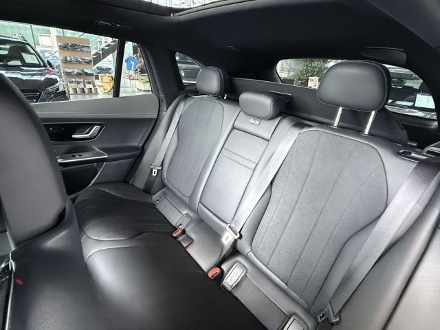 Mercedes-Benz EQE 300 SUV Distronic 360 Memory Sitzhzg Fond foto 18