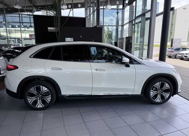 Mercedes-Benz EQE 300 SUV Distronic 360 Memory Sitzhzg Fond foto 9