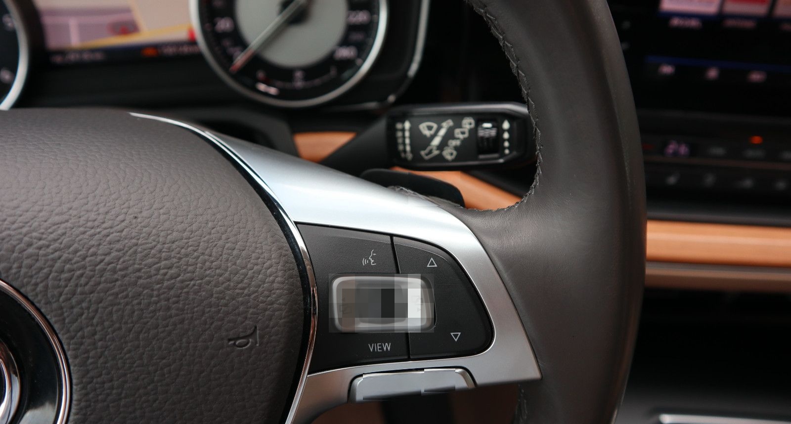 Volkswagen Touareg Atmosphere 4Motion-Sthzg.-LED-L&S-ACC foto 12