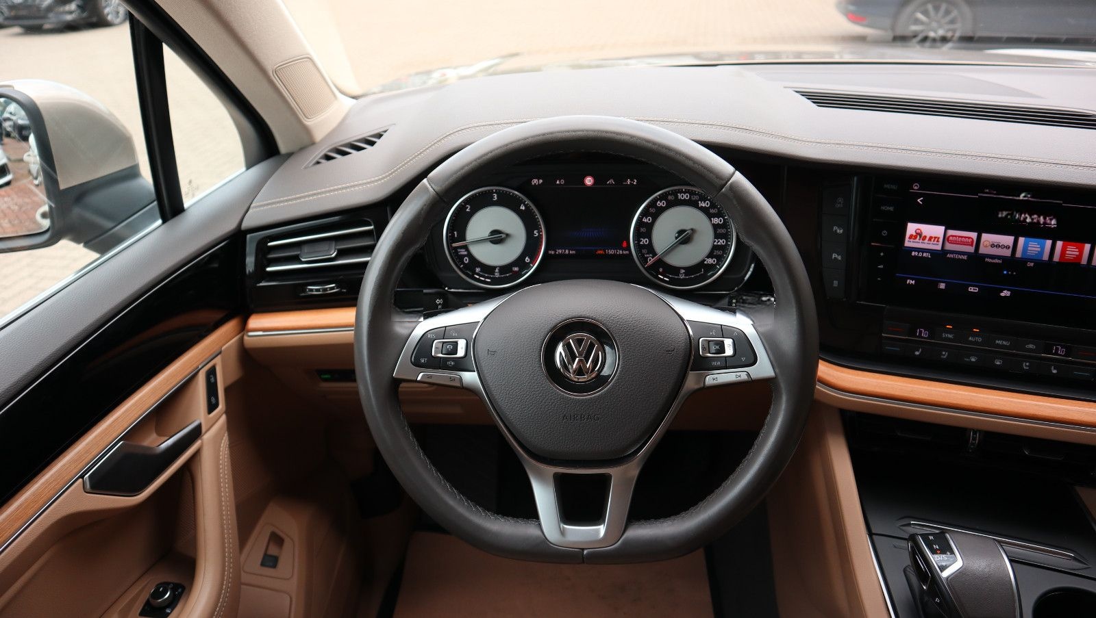 Volkswagen Touareg Atmosphere 4Motion-Sthzg.-LED-L&S-ACC foto 8