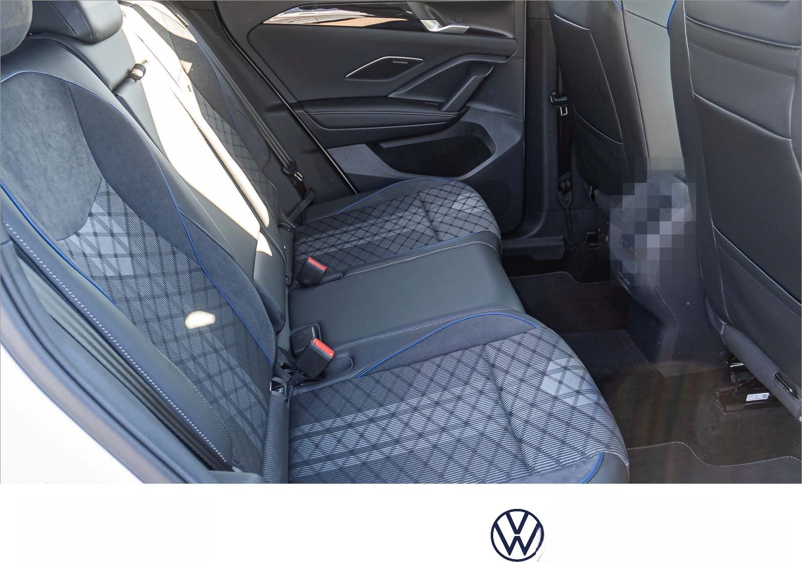 Volkswagen Tiguan 2.0 TDI "R-Line" DSG Navi LED Standhzg Di foto 18