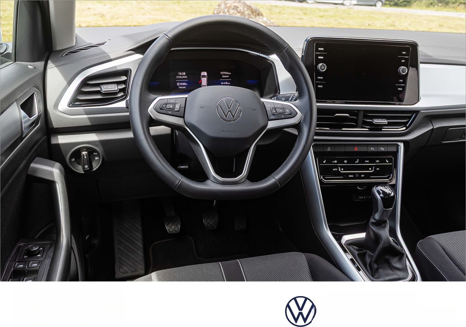 Volkswagen T-Roc 1.0 TSI "Life" Navi LED Digital Cockpit EP foto 17
