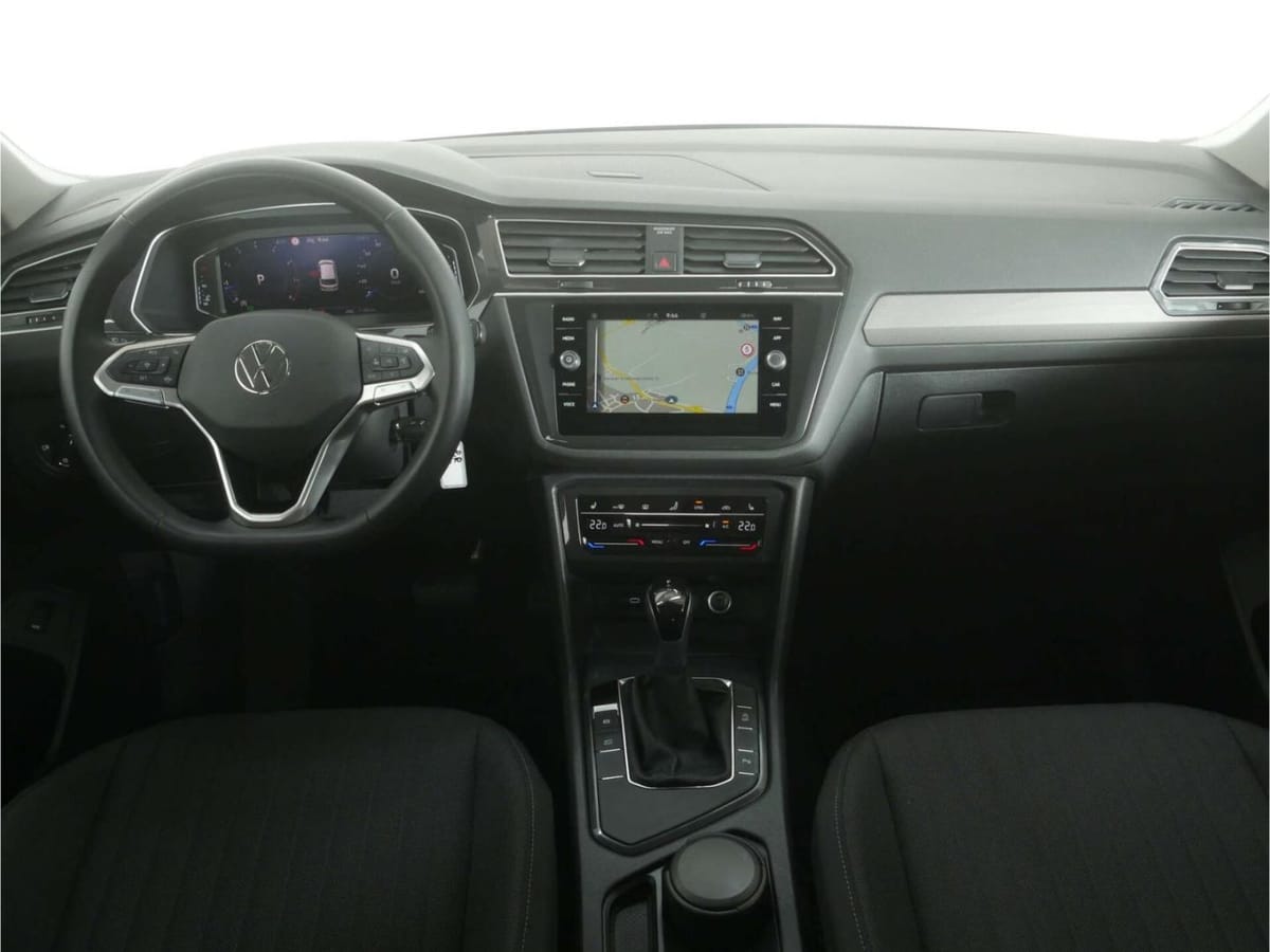 Volkswagen Tiguan Allspace 1.5 TSI Life DSG NAV LED AHK foto 17