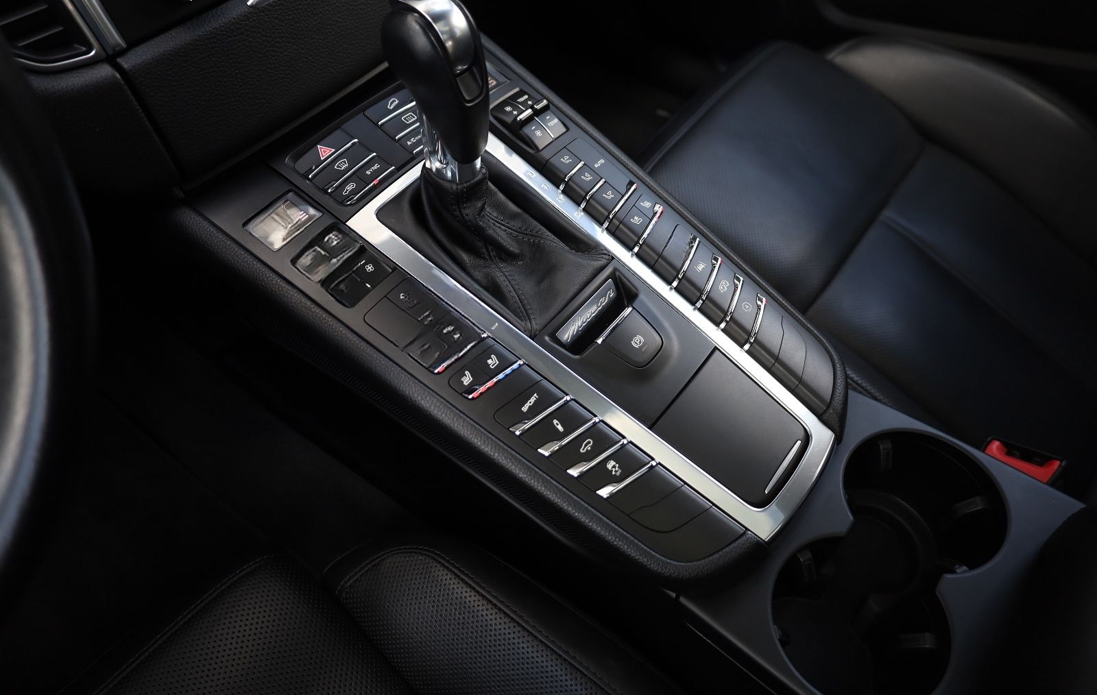 Porsche Macan GTS/PANO/4xSHZ/SBL/LHZ/TOTW/SPUR/BOSÉ/R20 foto 16