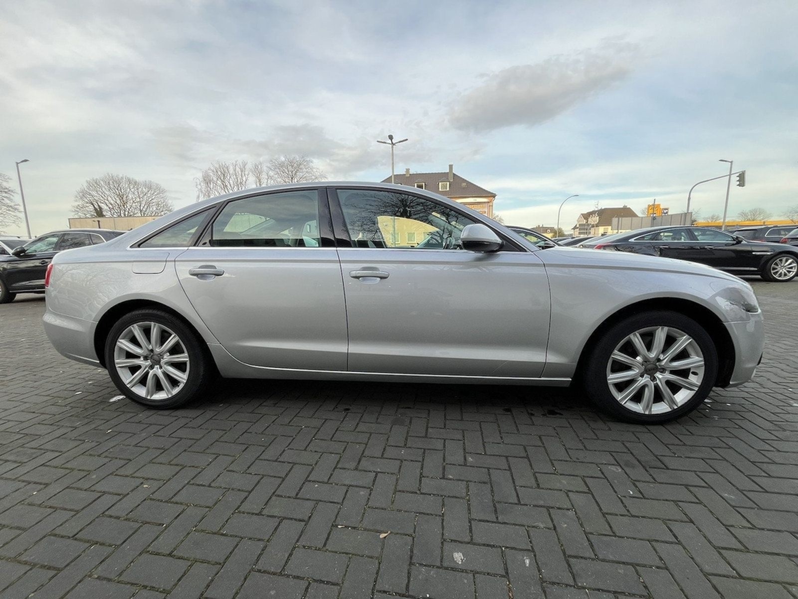 Audi A6 / 45 TDI / quattro / KeylessGo / Matrix foto 12