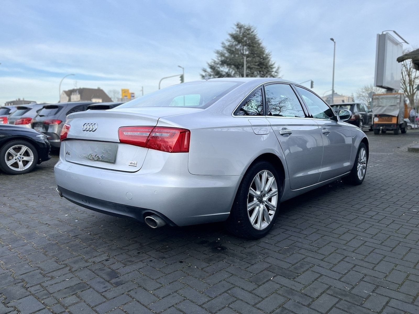 Audi A6 / 45 TDI / quattro / KeylessGo / Matrix foto 7