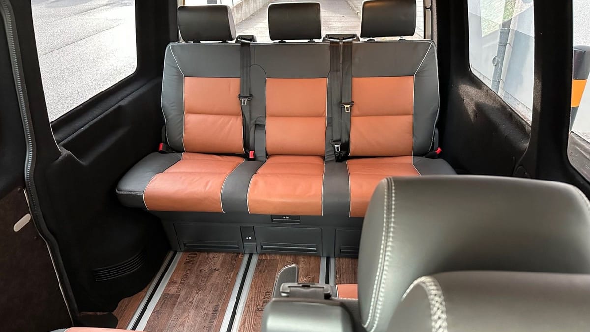 Volkswagen T6.1 PANAMERICANA LEDER AUFSTELLDACH MULTIVAN foto 15